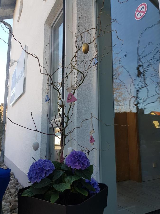Novitel Pension Pliening - Muenchen Messe מראה חיצוני תמונה